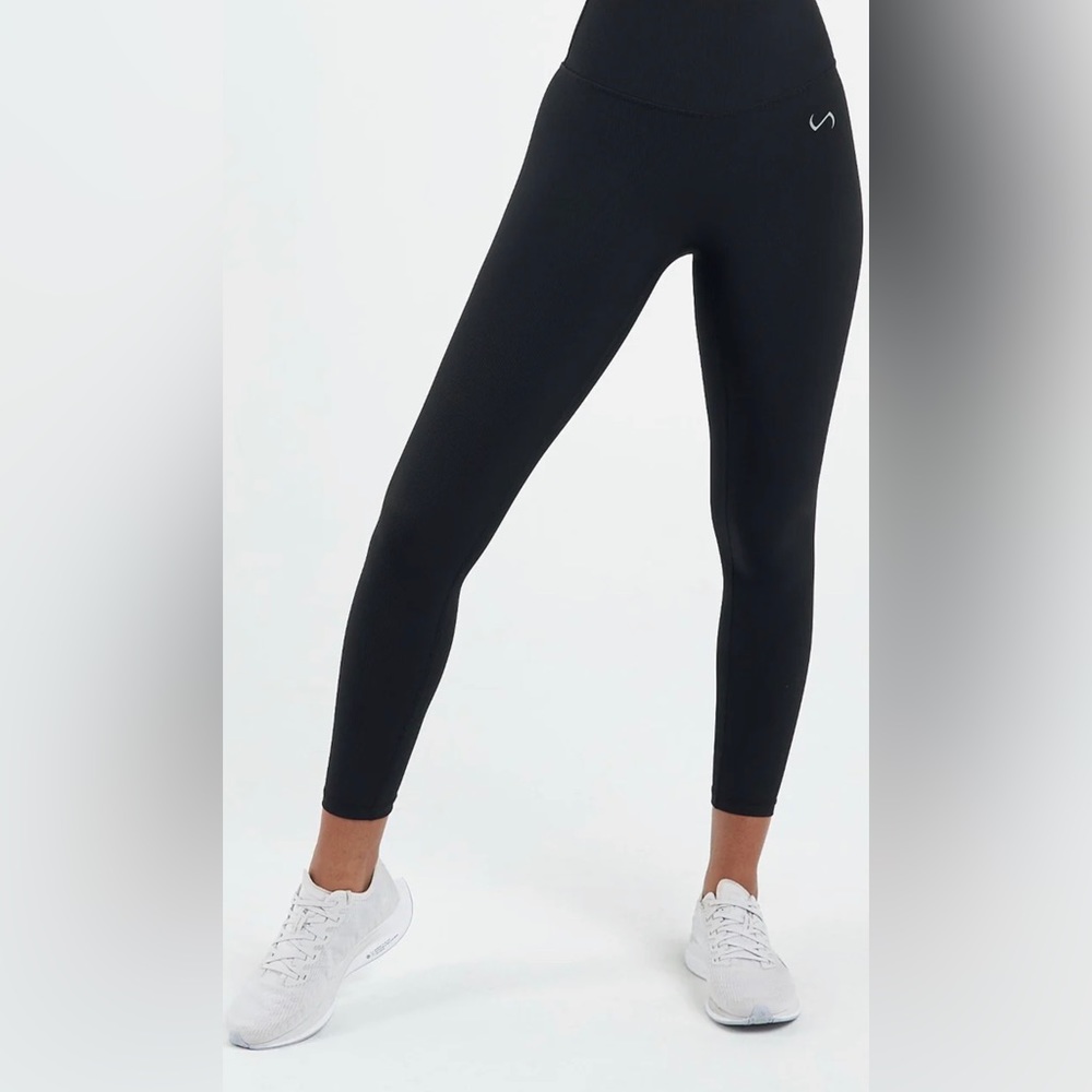 TLF Apparel navy blue tempo ribbed high waisted workout legging in size small